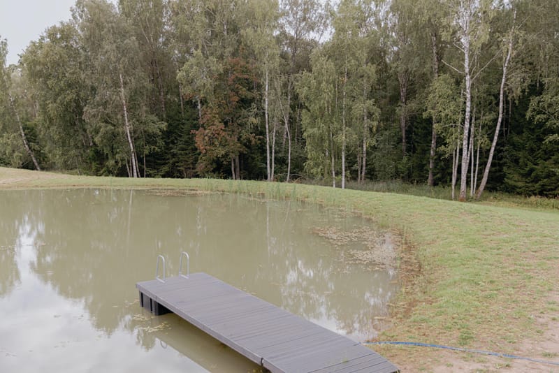 Kalna Raskumi, Viesu nams, Vecpiebalga, Alauksta ezers | Аренда палатки у воды, озеро Алаукста в Вецпиебалге